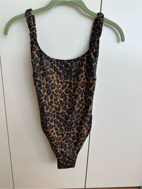 FISCH Leopard Print Ruched Strap One Piece Swimsuit Size XS